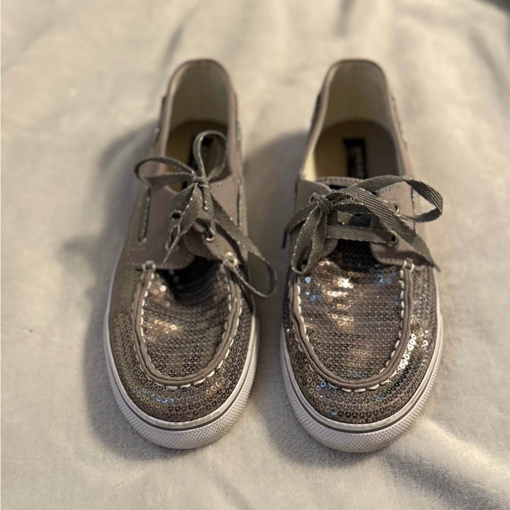 Women’s Sperry Silver Canvas Boat Shoes with Silver Sequins Size 4.5M